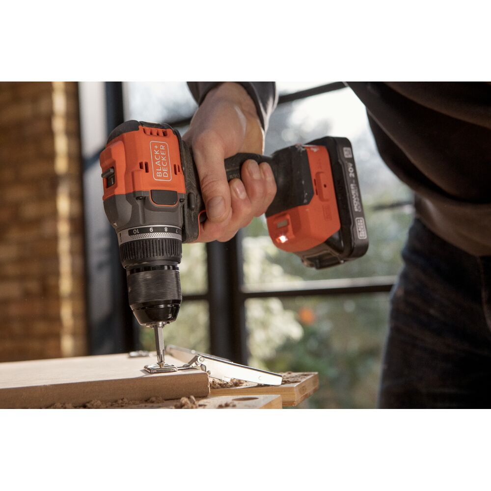 20V MAX* POWERCONNECT Cordless Brushless 1/2 Inch Drill/Driver Project Kit (Battery & Charger Included) - Image 2